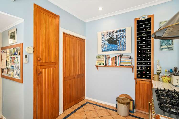 7 Victoria Road Stepneyville_13