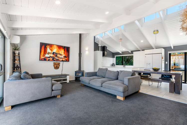 113 Vipond Road Stanmore Bay_6