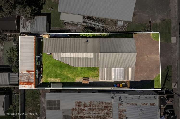 42 Beach Road Waihi Beach_27