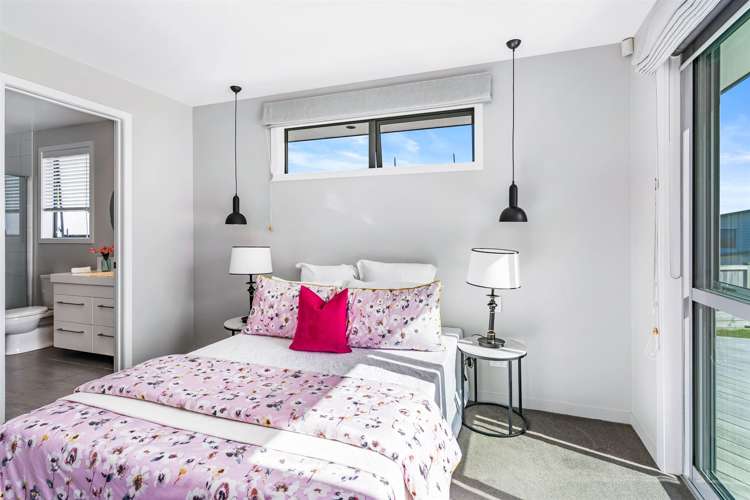 20 Whaley Greens Silverdale_16