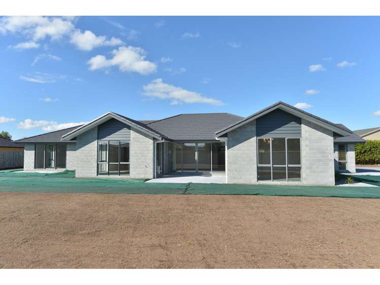 7 Pyle Road East One Tree Point_1