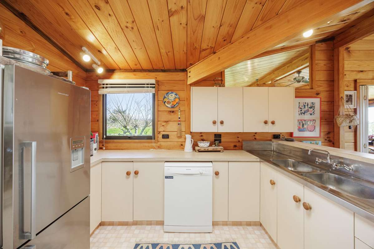160 Tait Road_1