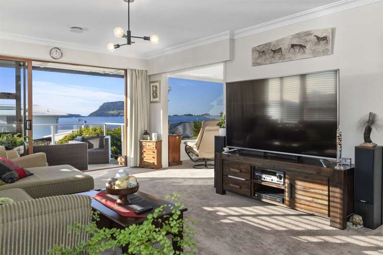 21a Cooneys Drive Matua_1