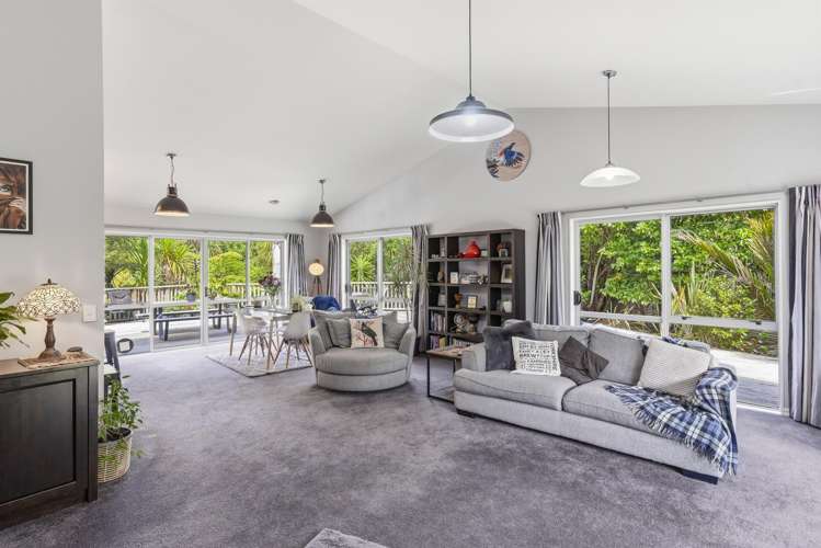 132 Maui Pomare Road Nikau Valley_14