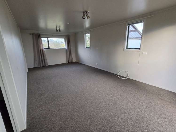Address withheld Taupaki_11