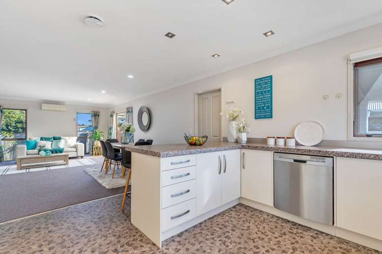 13A Beach Street_5