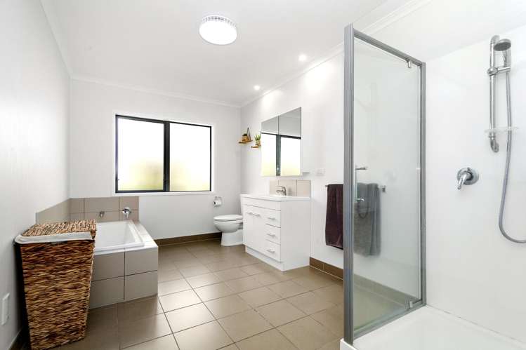 175 Woodman Drive Tawa_20