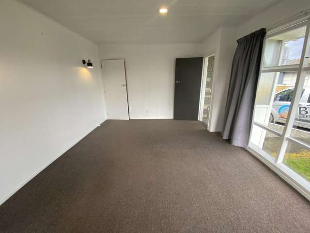 16 Wavell Crescent 10754_4