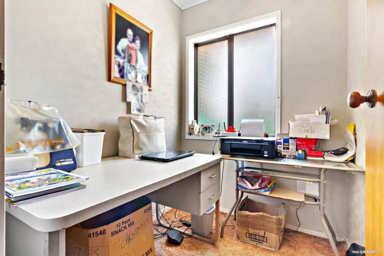 2/9 Clayburn Road Glen Eden_14