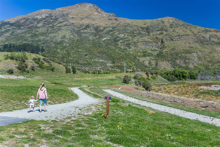 63 Toni'S Terrace Lower Shotover_0