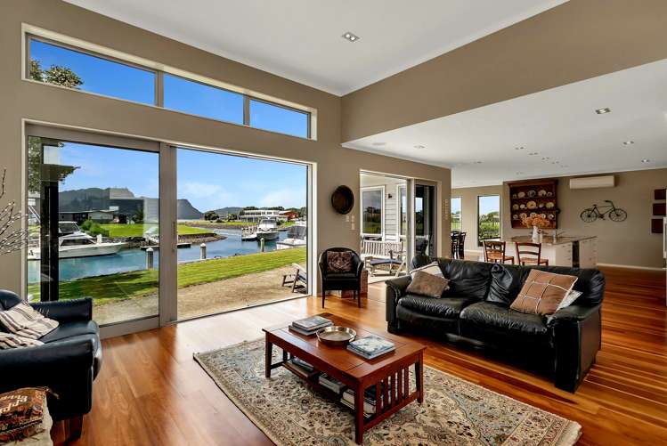 5 Lanyard Place One Tree Point_10