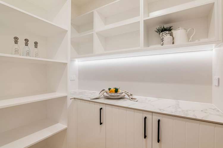 8 Lucent Lane Wainui_13