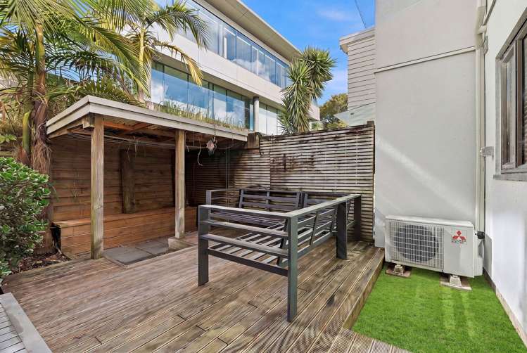 30/92 Bush Road Albany_11