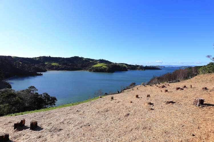 685 Orapiu Road Waiheke Island_4