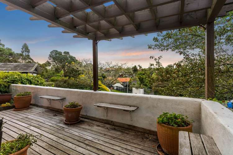 18 Surville Place Mairangi Bay_45