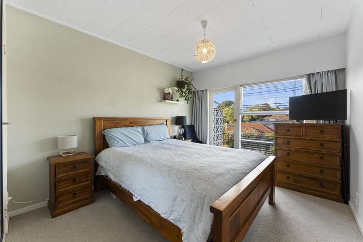 73A Great North Road_5