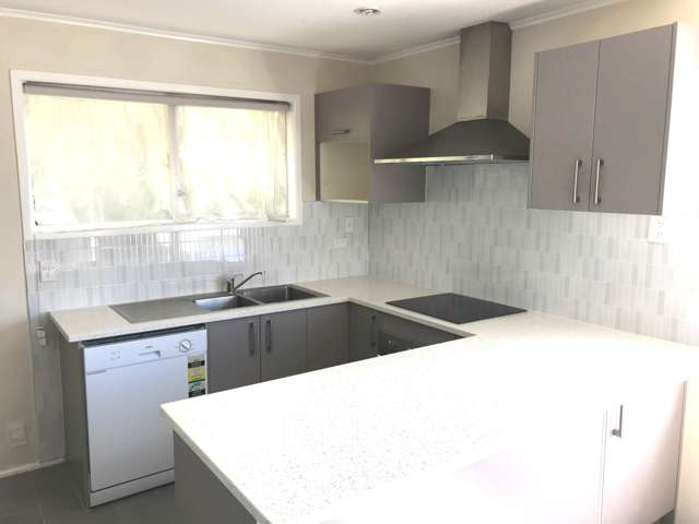 15 Heron Place Pakuranga Heights_2