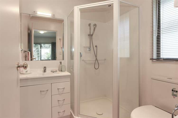 46/285 Vaughan Road Owhata_13