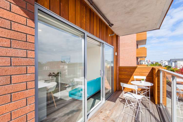 101d/160 Hobsonville Point Road Hobsonville_6