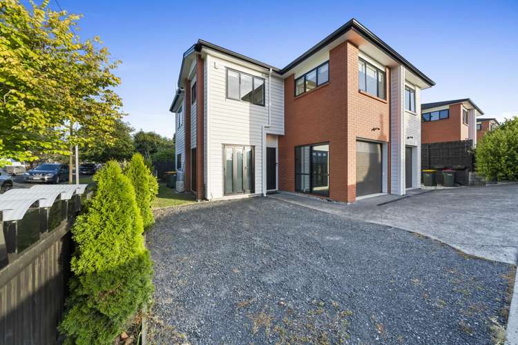 20A South Street Papakura_15