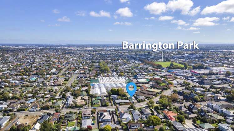 73 Frankleigh Street Somerfield_15