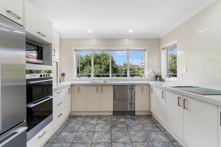 75 Wairere Road The Gardens_10