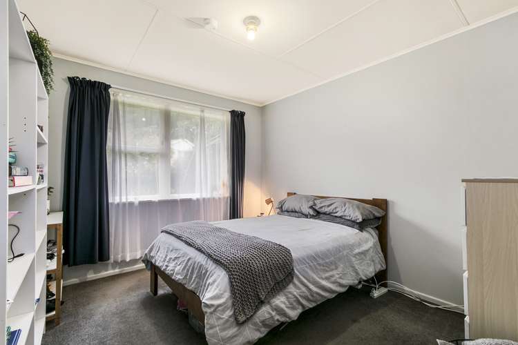 23 Parenga Street Wainuiomata_9