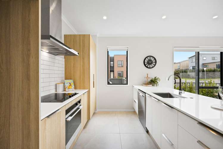 38 Roundel Crescent Whenuapai_4