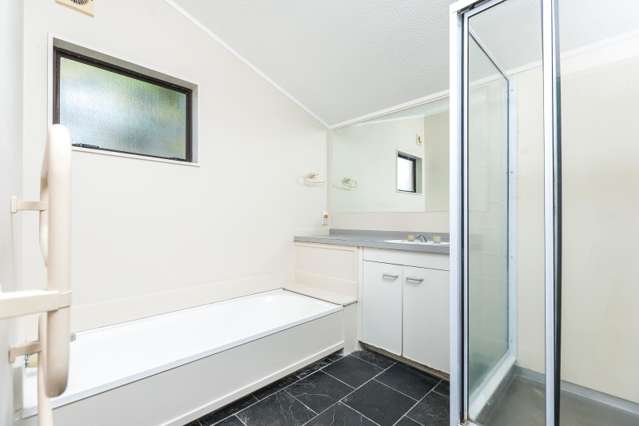 2/146 Exmouth Road Northcote_4