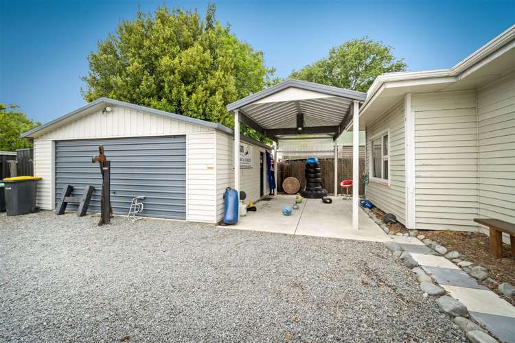 655 Main North Road Belfast_13