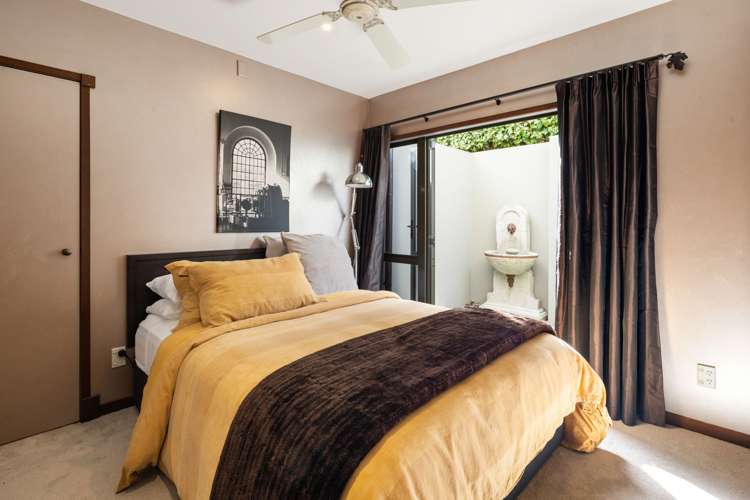 1025 River Road Queenwood_38