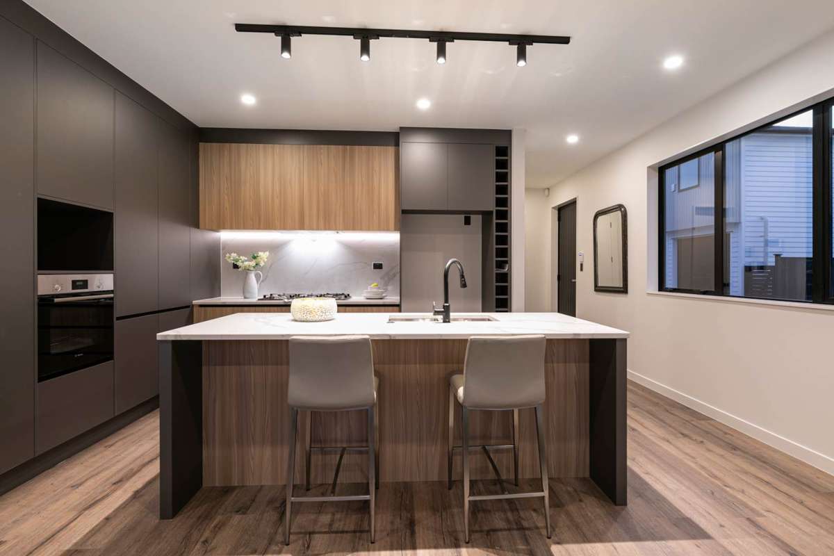 3 Spars Road_1