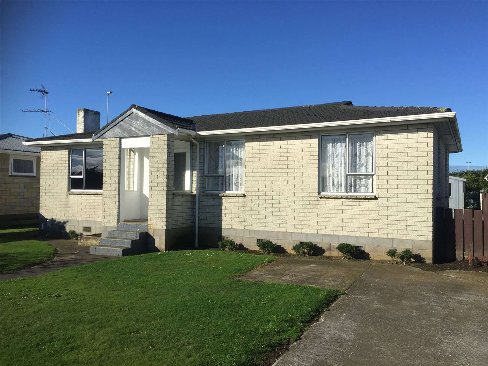 82 Waihi Road Hawera_0