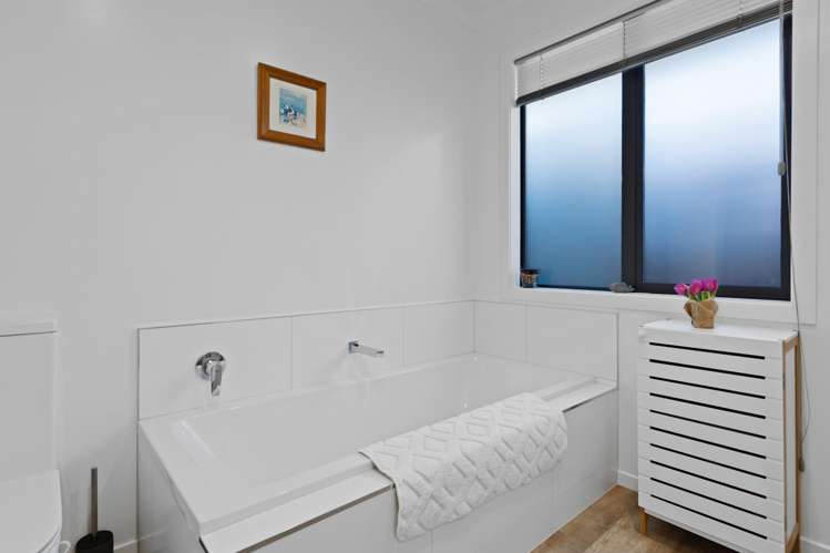 29 Cupola Crescent Richmond_15