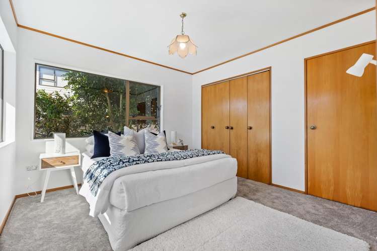 1/63 Churchill Road Murrays Bay_21