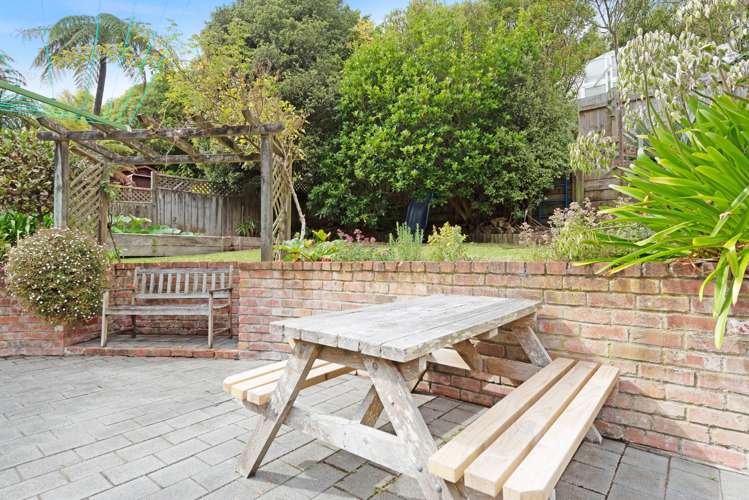 3 Ranelagh Street Karori_13