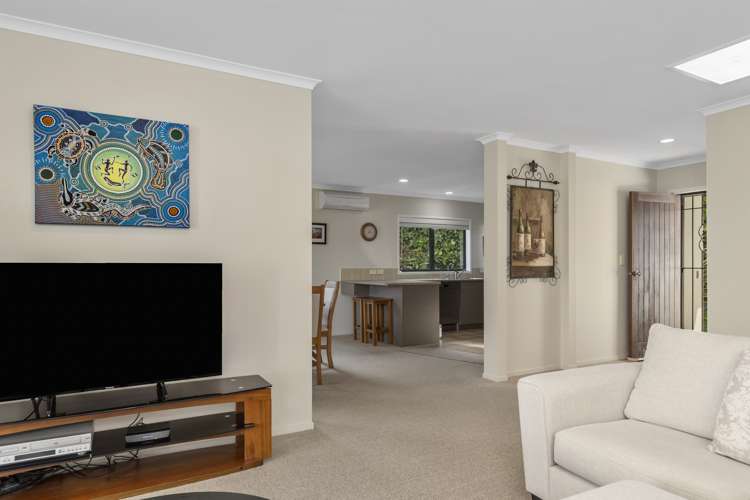 54 Village Park Drive Welcome Bay_7