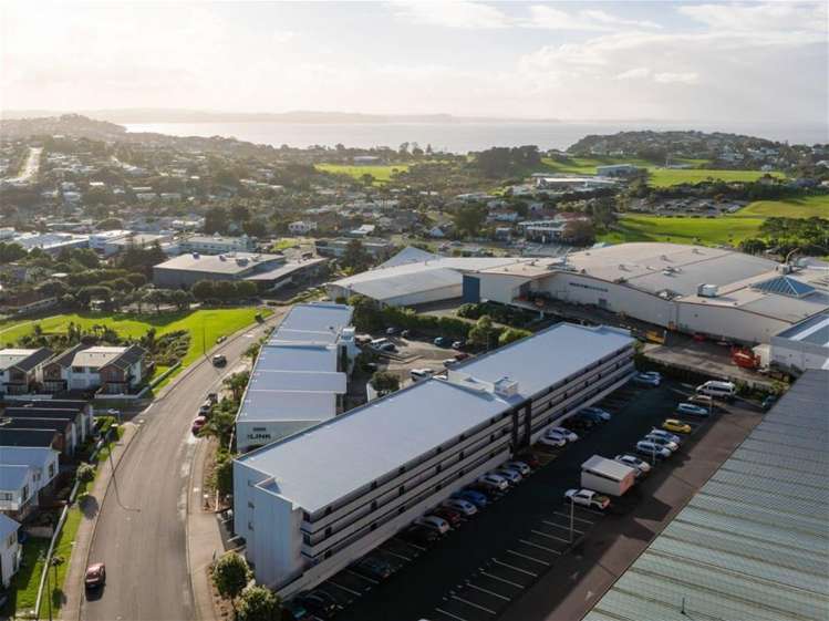 210/17 Link Crescent Stanmore Bay_19