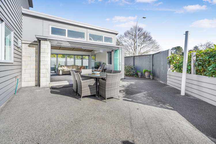 2b Jellicoe Drive Hamilton East_19