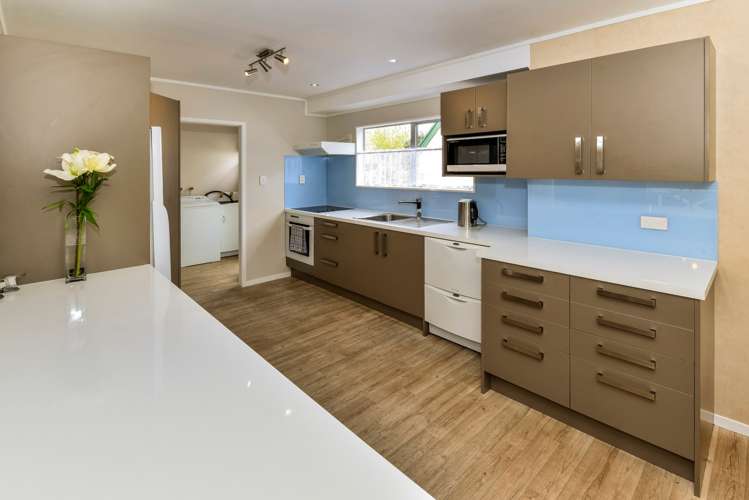 73 Carnoustie Drive Wattle Downs_6