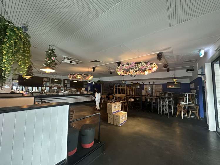 Shop 2/138 Hurstmere Road Takapuna_2