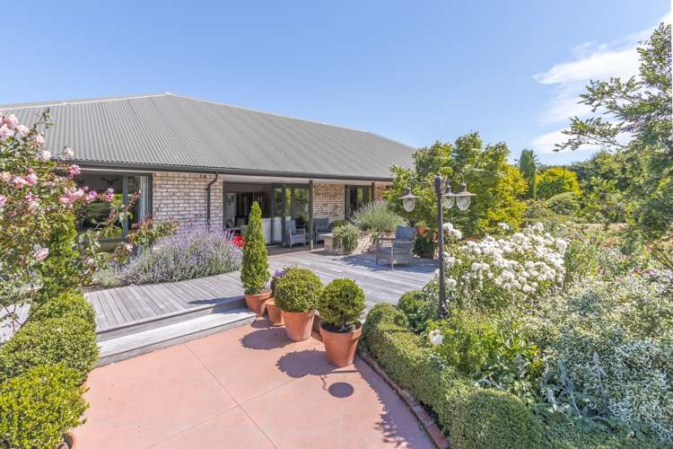 3 Stone Eyre Place Swannanoa_17