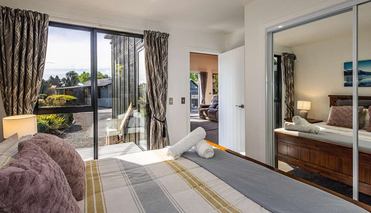 1 and 3 Tiffany Place_4