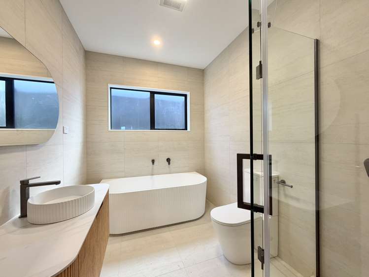 90 Huanui Drive Orewa_17