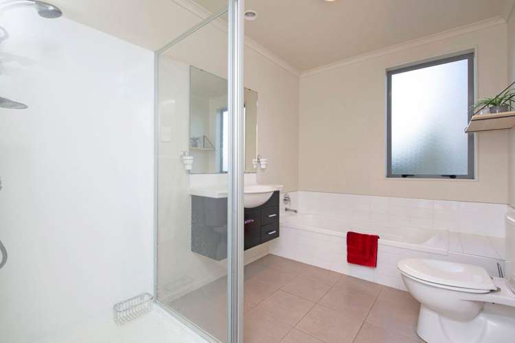 16 Figaro Crescent Takanini_8