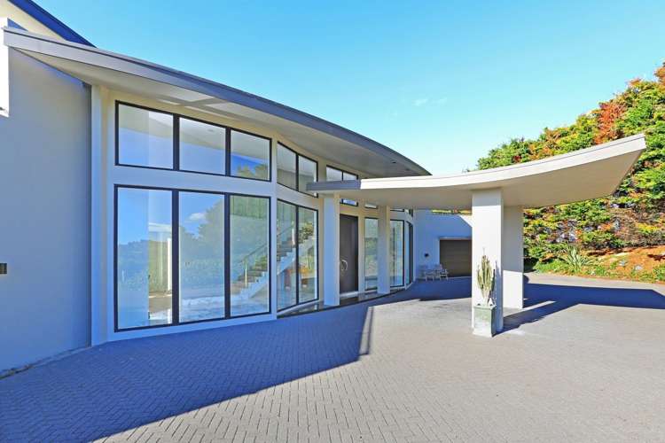 19 Tudor Park Drive Whitford_1