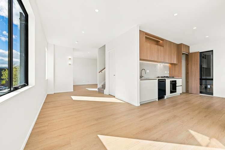 2 Falcon Crescent Hobsonville_29