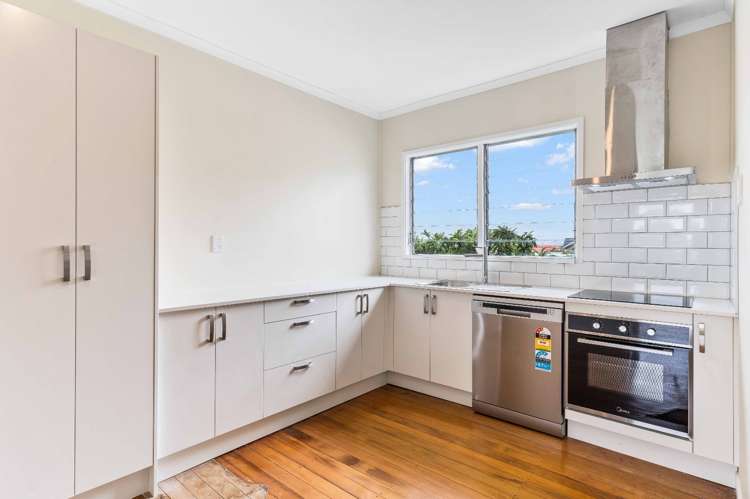 160 Carrington Road 1727_5