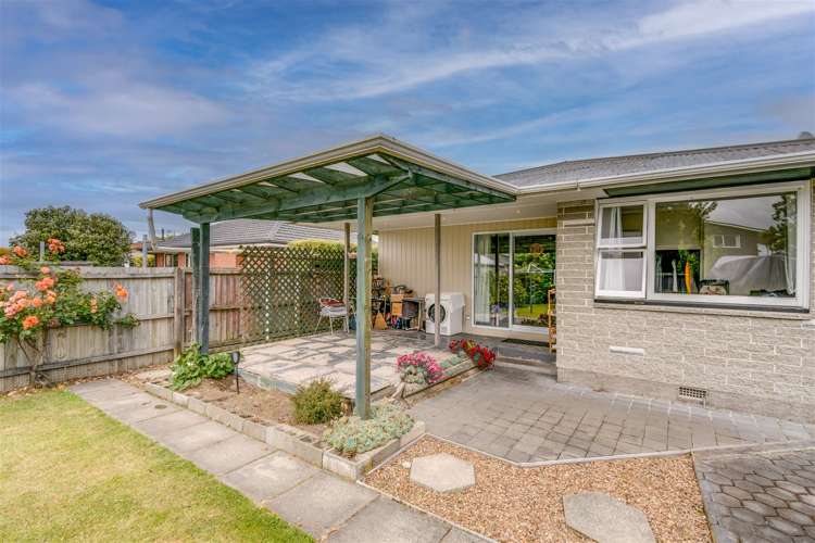 38 Chedworth Avenue Bishopdale_13