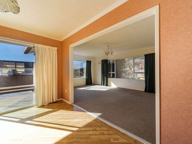 44 Churchill Avenue Richmond_5